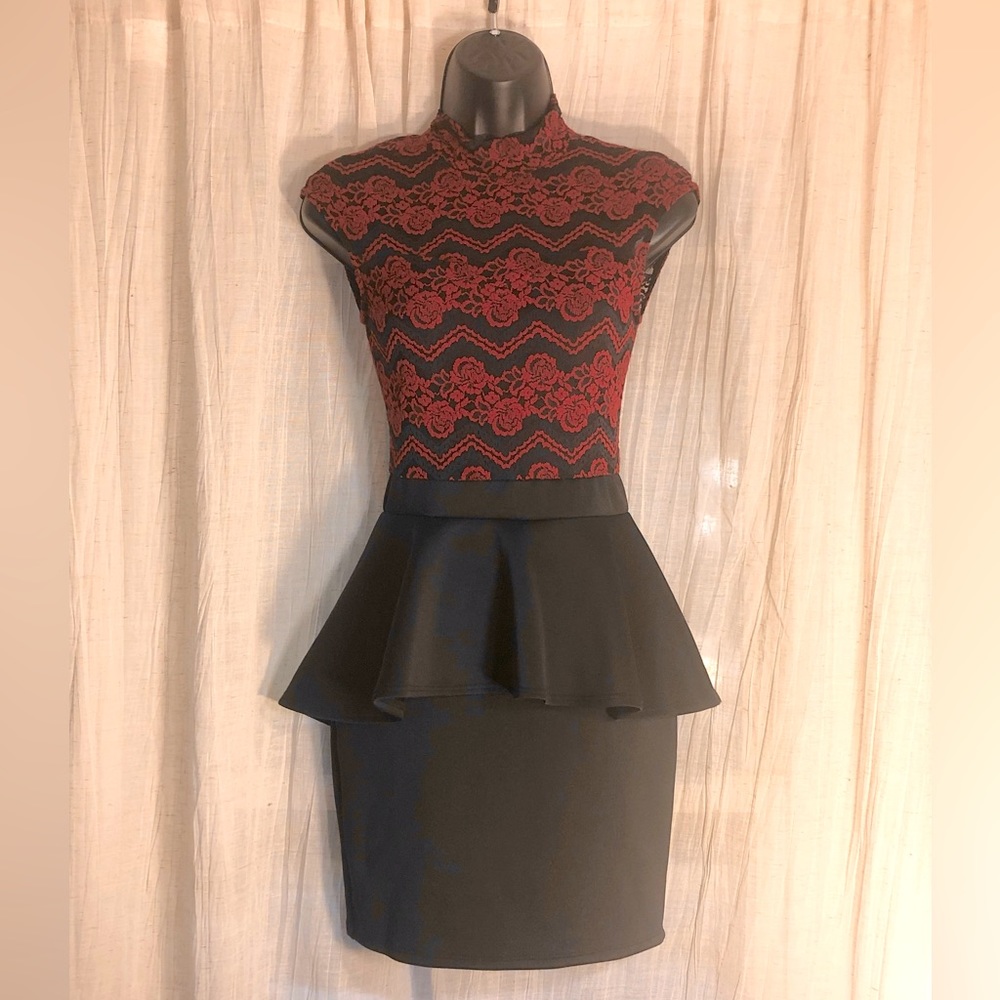 Black and Red Short lace Dress